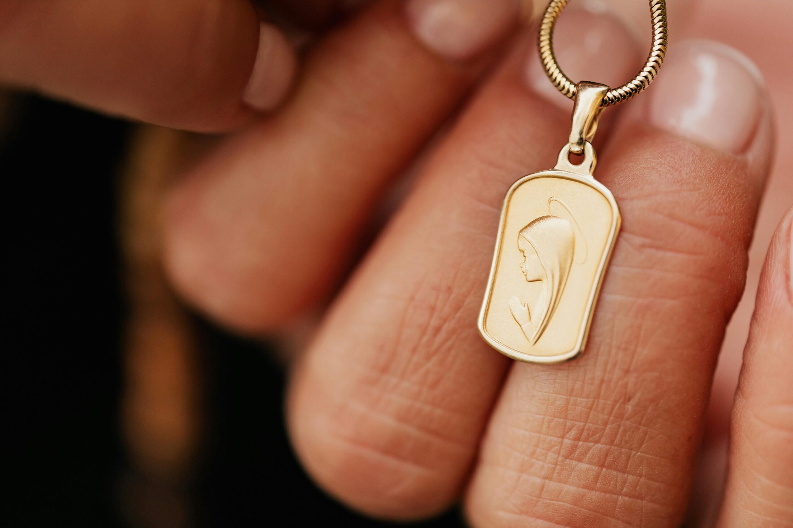#28: Simplify to Scale | Turning Catholic Gifts into a Premium Brand